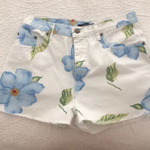 Bill Blass Floral Jeans Shorts